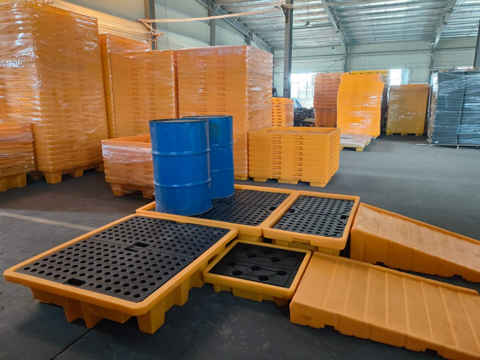 spill containment pallet manufacturer